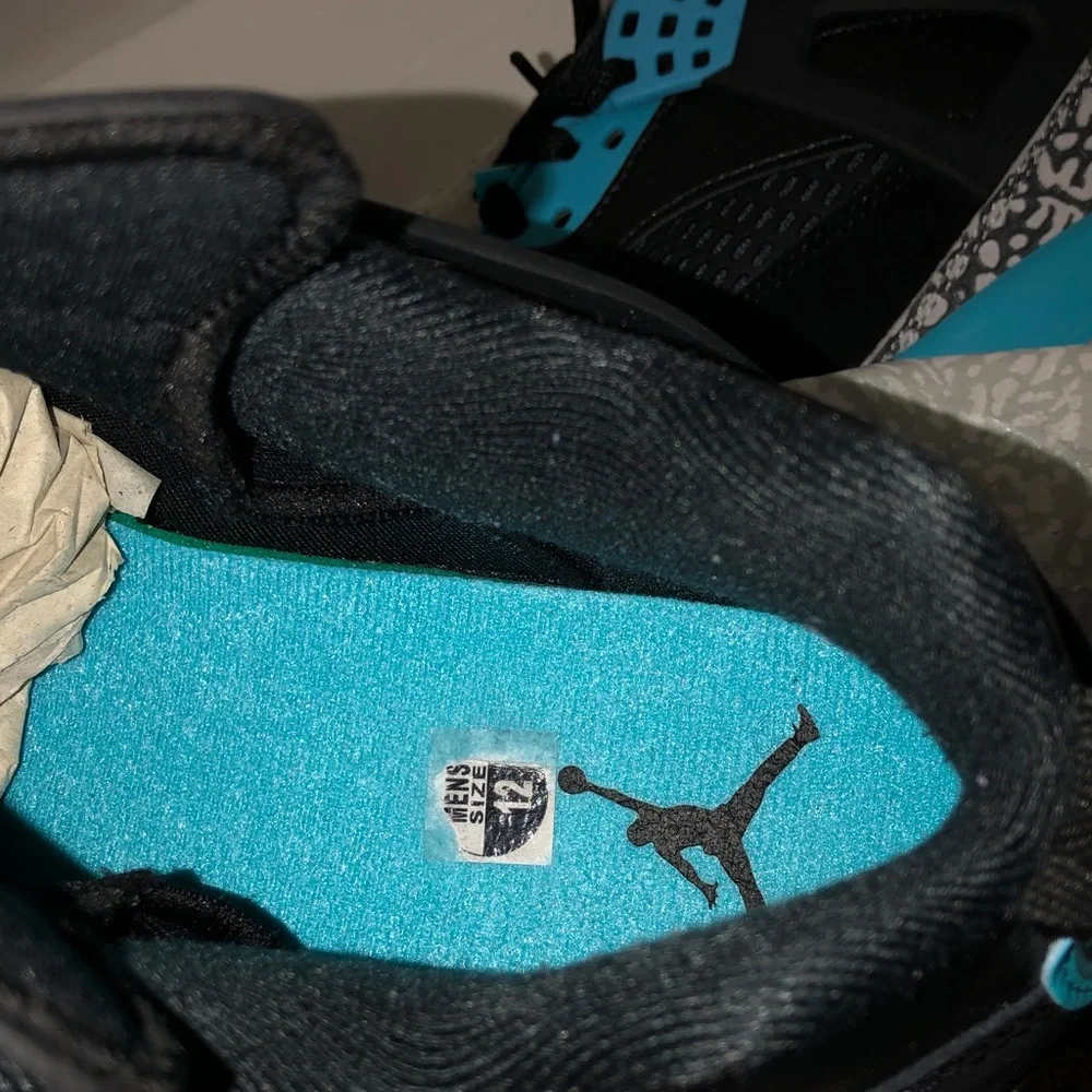 Jordan Spizike Low Box in Black and Gray with Gamma Blue Label